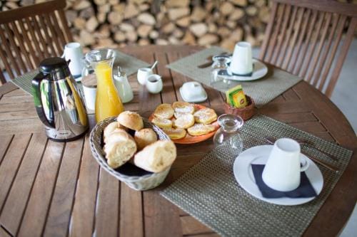 Le Clos Du Perret Hotel in Auvergne-Rhône-Alpes