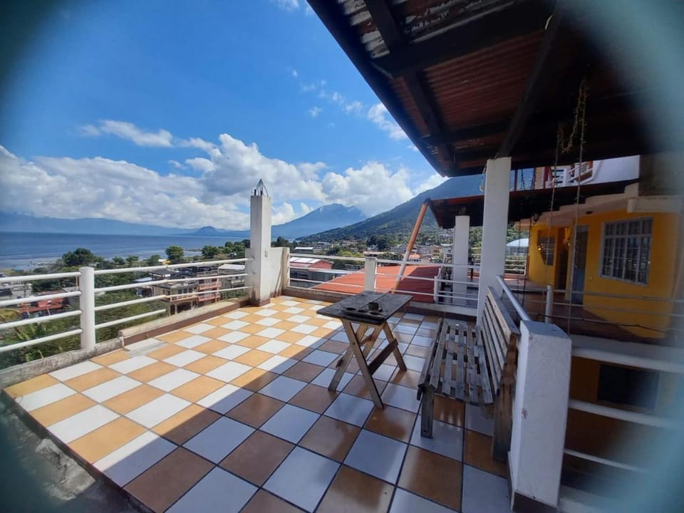Hotel PENELEU Hotel in Sololá Department