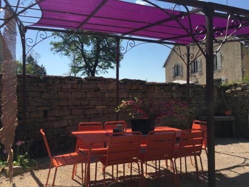 Chambres d Hotes Les Filles Tresy Hotel in Jura