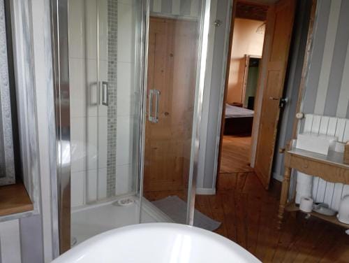 Une ou deux chambres dans une demeure historique Hotel in Normandy
