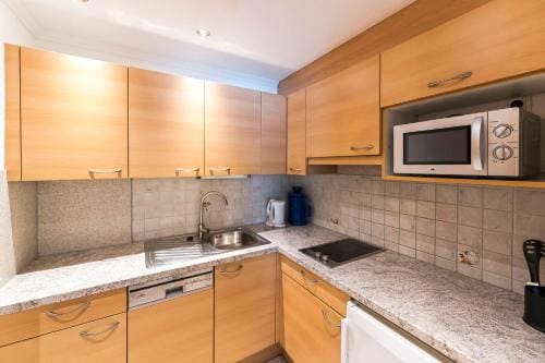 Hotel Garni Siegele - inklusive Silvretta-Card PREMIUM Hotel in Ischgl