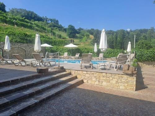 Locanda Al-Colle Inn in Province of Lecco