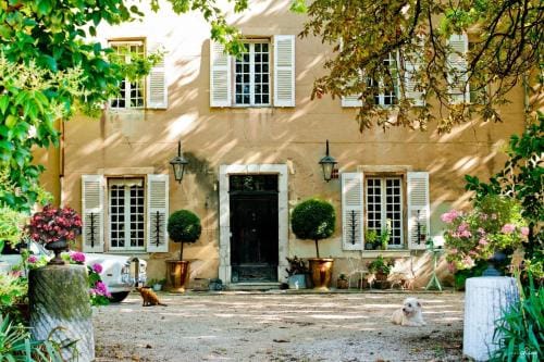 Domaine Le Clos Du Pavillon Hotel in Brignoles