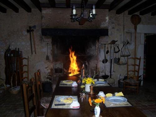 Maison d'Hotes Les Apres Hotel in Normandy