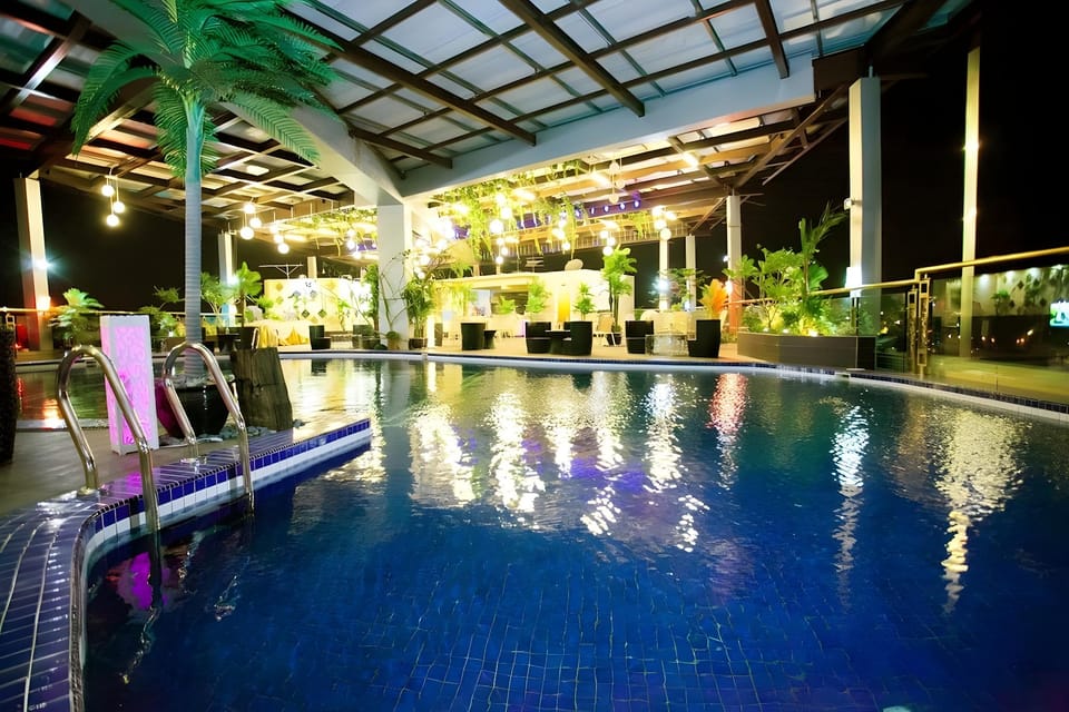Sunday- Johor Bahru Near KSL City Mall Formerly Lace Boutique Hotel in Johor Bahru