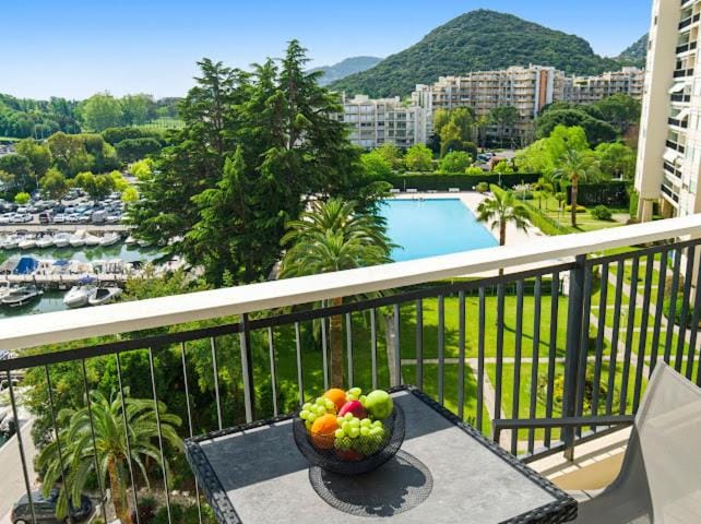Cannes Marina Appart Hotel Mandelieu Apartment hotel in Mandelieu-La Napoule