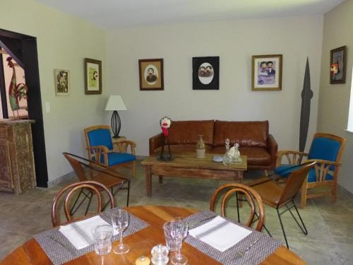 Le Moulin de Saint-Julien Hotel in Bourgogne-Franche-Comté