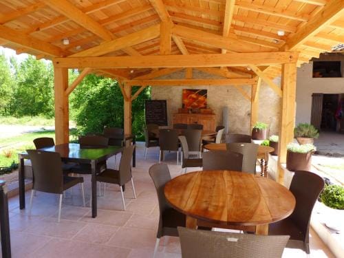 Le Moulin de Saint-Julien Hotel in Bourgogne-Franche-Comté