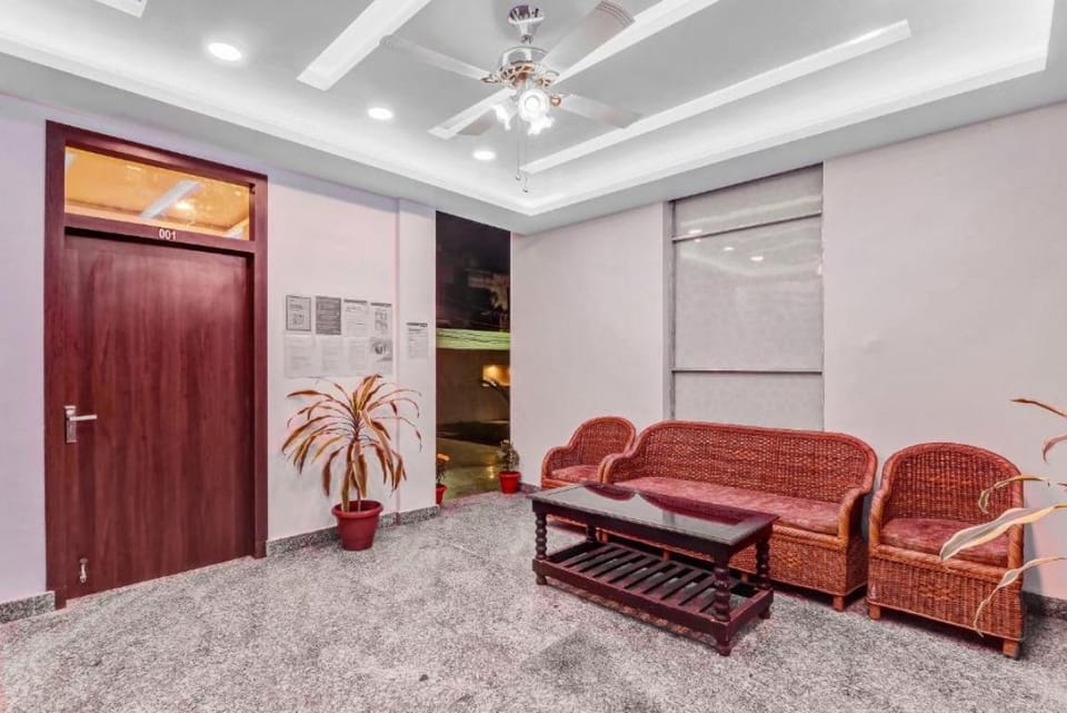 RROOMS Hotel Yamuna Palace Hotel in Lucknow