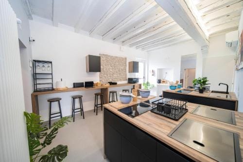 Corte Genovesa Rooms I Destiny Home Hotel in Verona