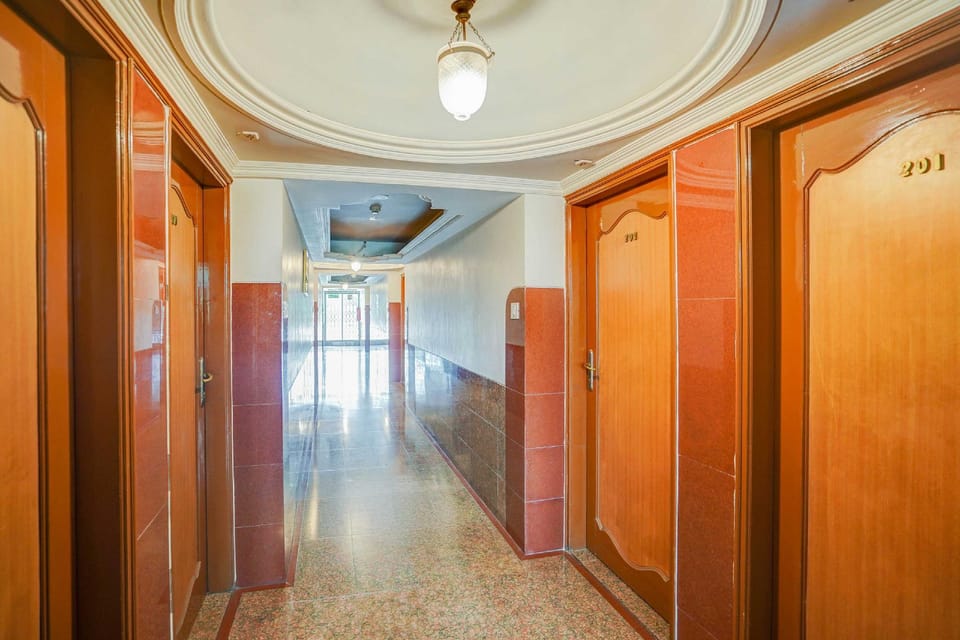 Collection O Tagore Hall Jamalpur Hotel in Ahmedabad