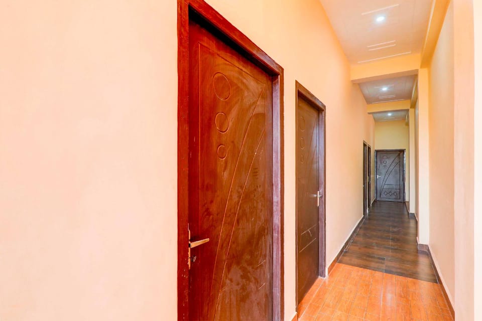 Collection O Lucknow Ekana Cricket Stadium Hotel in Uttar Pradesh