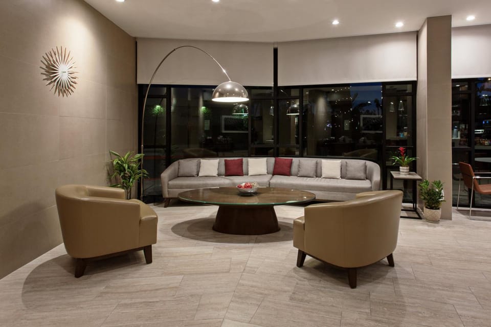 Holiday Inn Long Beach - Airport By IHG Hotel in Long Beach