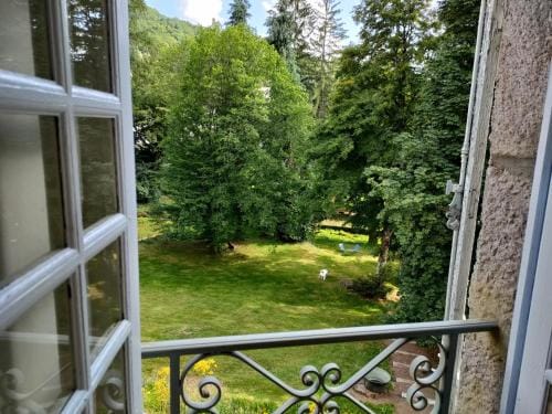 Chateau Ol Puech Hotel in Auvergne-Rhône-Alpes