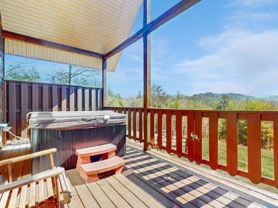 An Indian Dream Cabin Hotel in Pigeon Forge