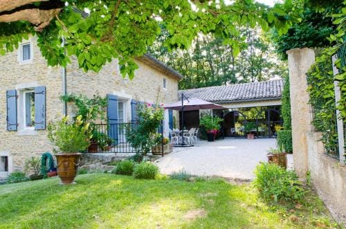 La Jourdane Hotel in Pont-Saint-Esprit