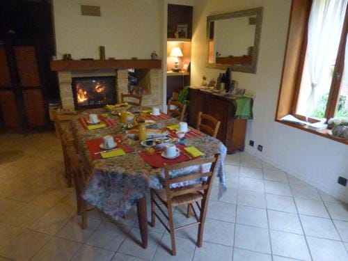 La bicoque en Puisaye Hotel in Centre-Val de Loire