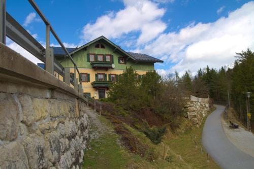 Pension Eckschlager Hotel in Salzburgerland
