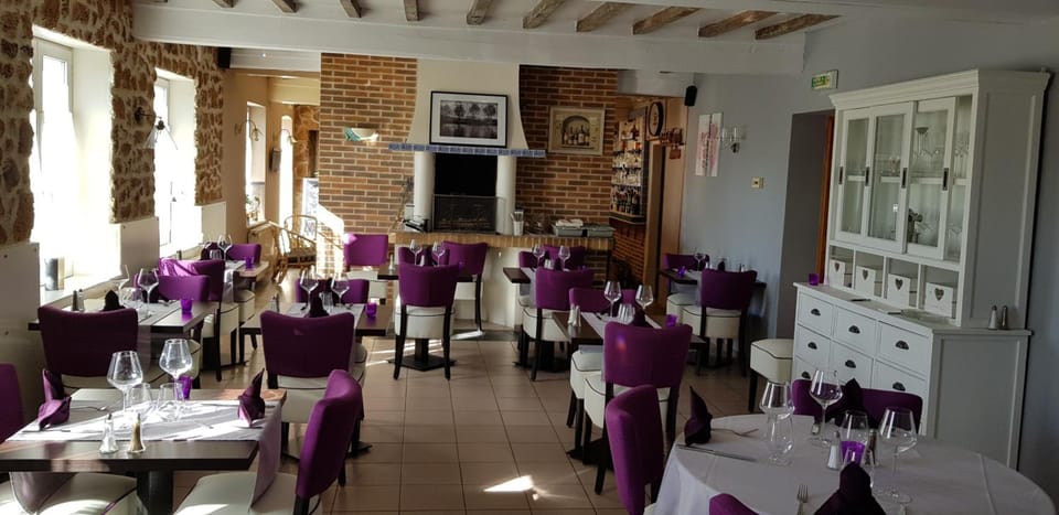 LOGIS - Hotel & restaurant "L'envie des mets" Hotel in Hauts-de-France