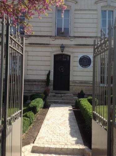 Une Maison en Touraine Hotel in Centre-Val de Loire