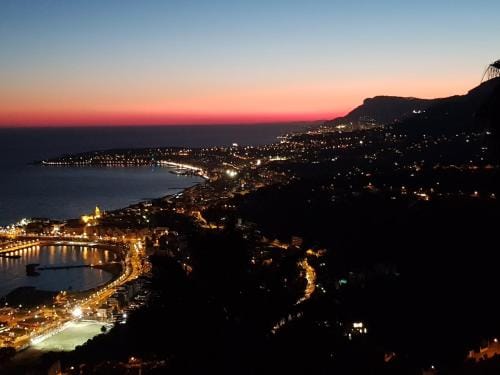 Olguita Hotel in Menton
