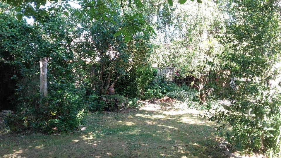 Chambres du Jardin Fleuri Hotel in Normandy