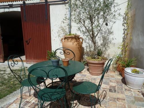 Le Jardin Andrinople Hotel in Centre-Val de Loire