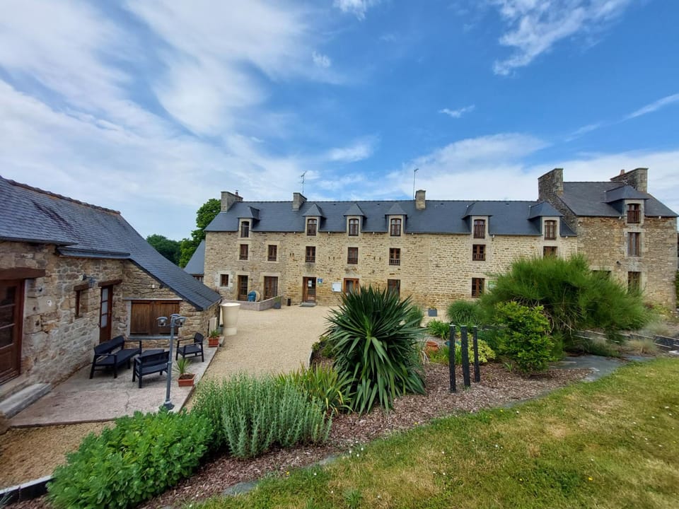 Chambres d'Hotes La Rompardais Hotel in Brittany