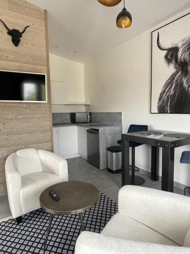 Studio Gisèle Hotel in Hauts-de-France