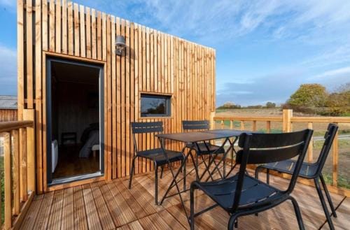 Manege de la Chapiniere - DadaLoge tiny-house Lodge in Centre-Val de Loire