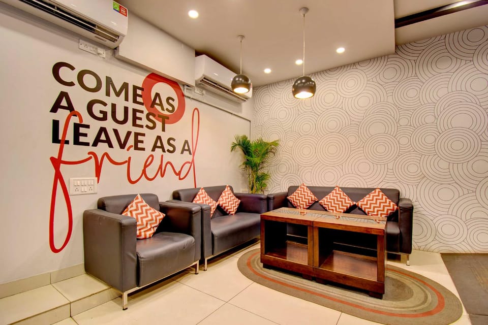 Townhouse Oak Halsuru Metro Station Bangalore Hotel in Bengaluru