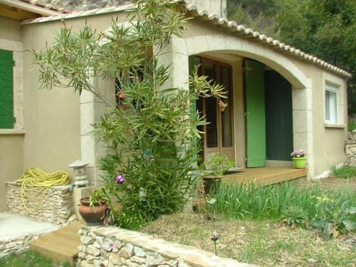 le frangipanier Hotel in Provence-Alpes-Côte d'Azur