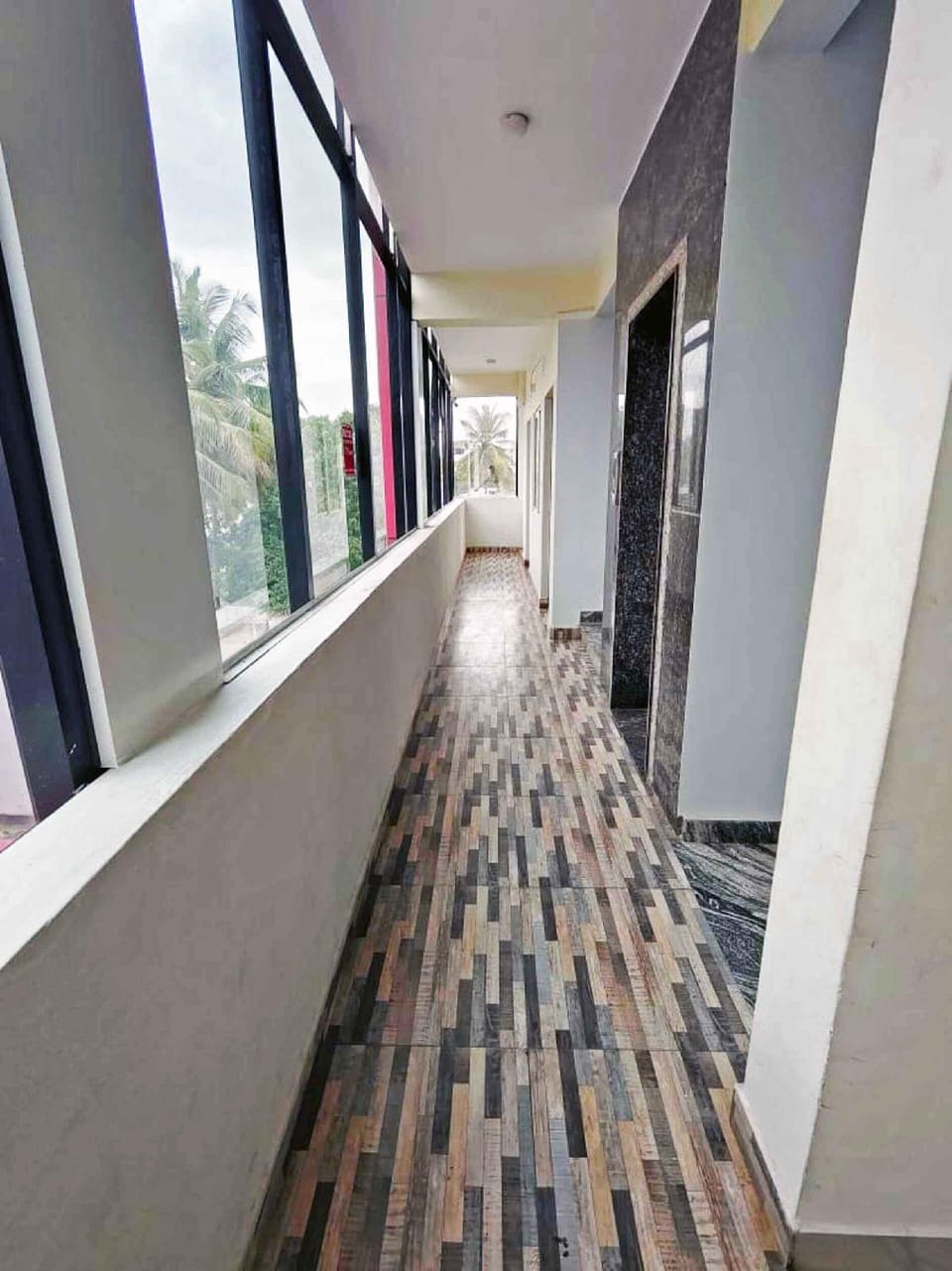MSR Lodging and Boarding Hotel in Bengaluru