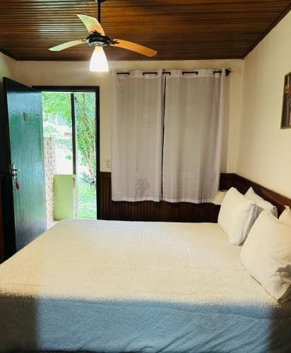 Chale Tia Sofia 7 Lodge in State of Rio de Janeiro