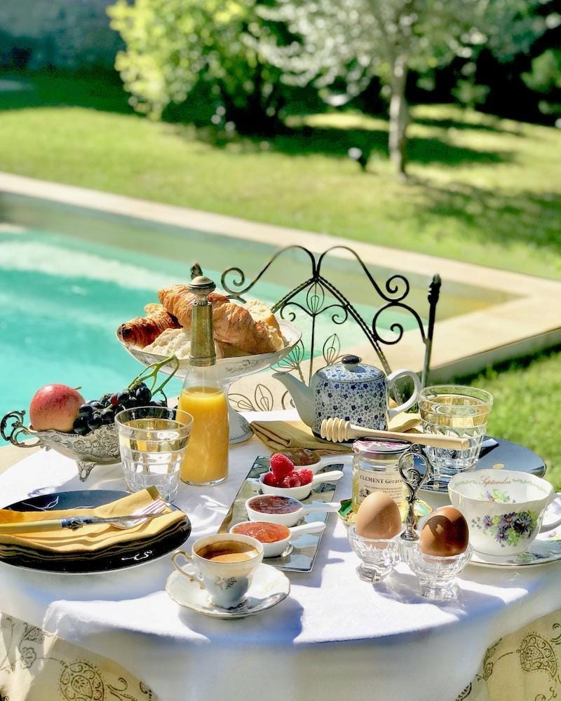 Domaine de La Brave Hotel in Pernes-les-Fontaines