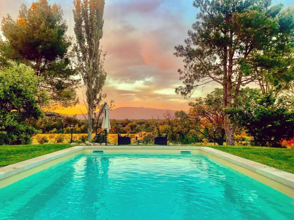 Domaine de La Brave Hotel in Pernes-les-Fontaines