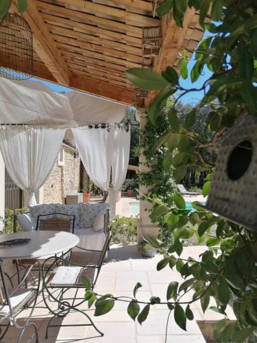 Le Mas De La Seuve Hotel in Provence-Alpes-Côte d'Azur