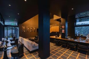 Non Hills Hotel in Hangzhou
