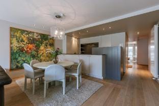 Huswell - Spacious apartment nearby the sea in Knokke-Heist Hotel in Knokke-Heist