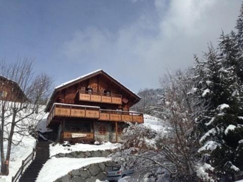 Chalet La Taniere Hotel in La Clusaz