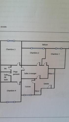 Chambre 2 avec un lit simple Hotel in Strasbourg