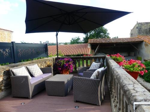 la maison de roussi Hotel in Auvergne-Rhône-Alpes