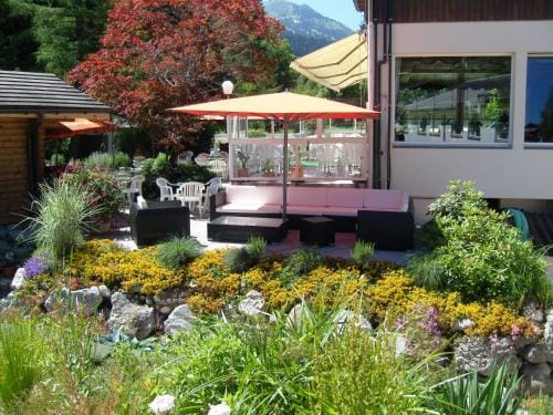 Vista Resort Hostel Hostel in Saanen