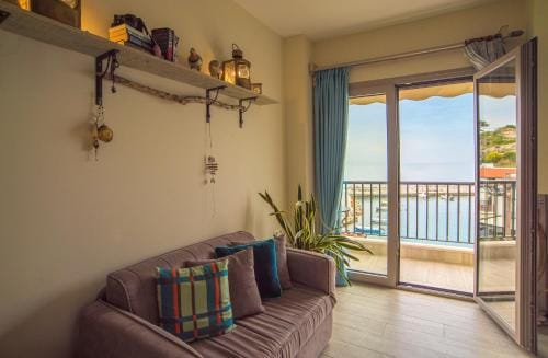 Eftopia Apartments Kokkari Samos Hotel in Samos, Greece