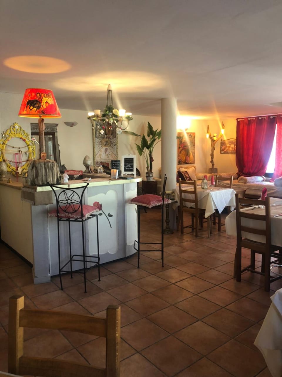Hotel restaurant le delta Hotel in Saintes-Maries-de-la-Mer