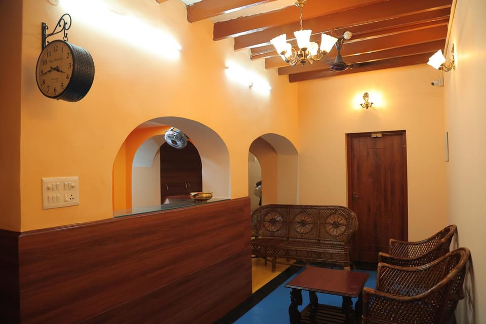 Le Apex Tharavaadu Hotel in Puducherry