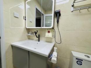 Xintong Homestay (Xuzhou New Downtown Municipal Administrative Center Metro Station Branch 1) Hotel in Jiangsu