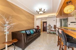 Hefeng Qixi Homestay (Hangzhou Sandun Area Chihua Street Metro Station Branch) Hotel in Hangzhou