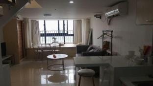 Fate Homestay (Shanghai Disney Resort, Huaxia East Road Subway Station Branch) Hotel in Shanghai