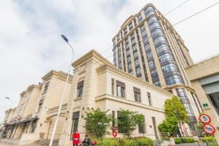 Fate Homestay (Shanghai Disney Resort, Huaxia East Road Subway Station Branch) Hotel in Shanghai